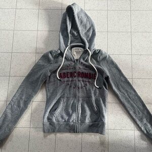 Abercrombie & Fitch zip-up hoodie size Small